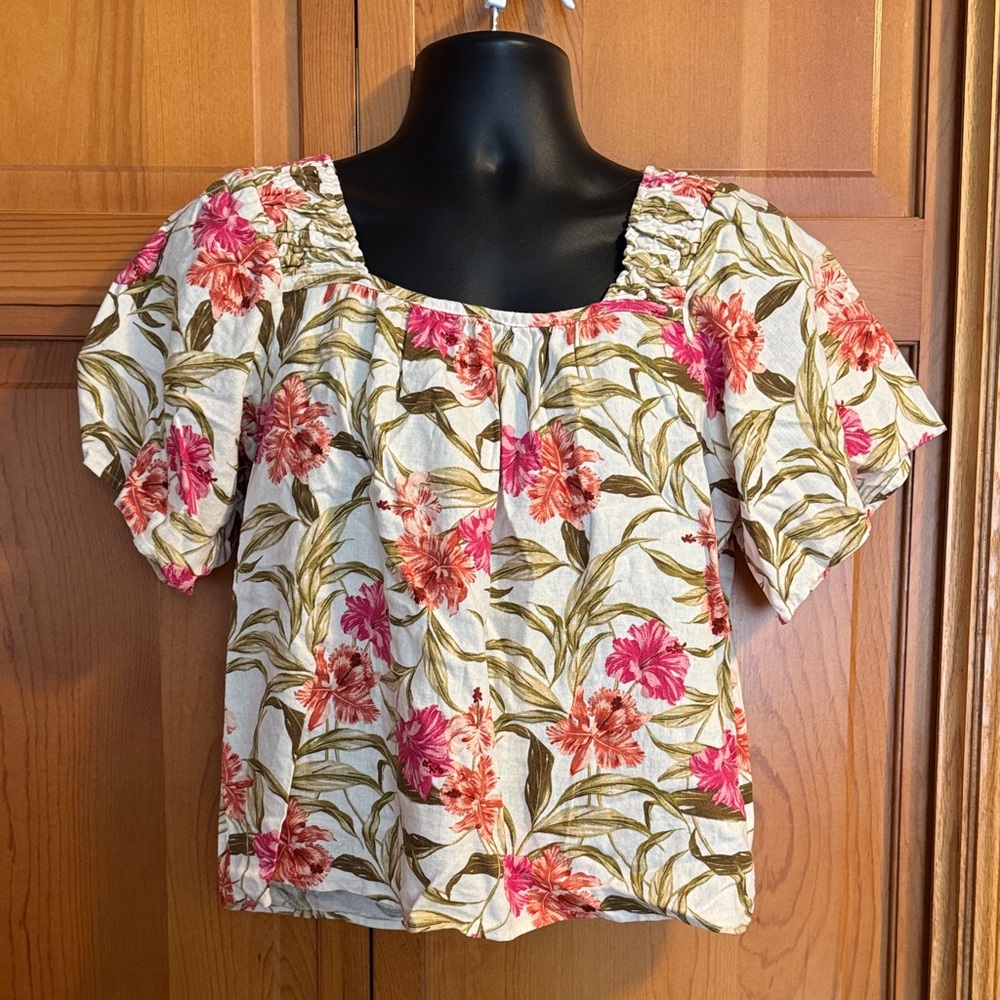 Kensie Pink and Green Floral Blouse